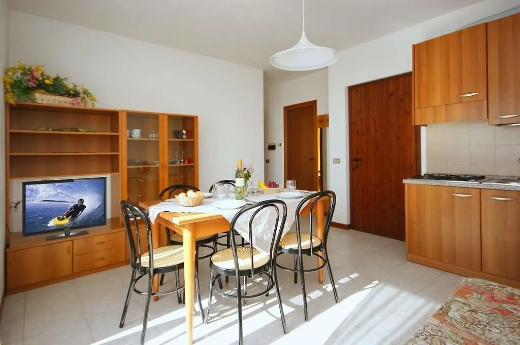 Hotel Residence La Rotonda Tignale 3*,